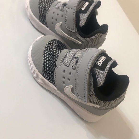 Nike Roshe One infant shoes - Picture 3 of 7